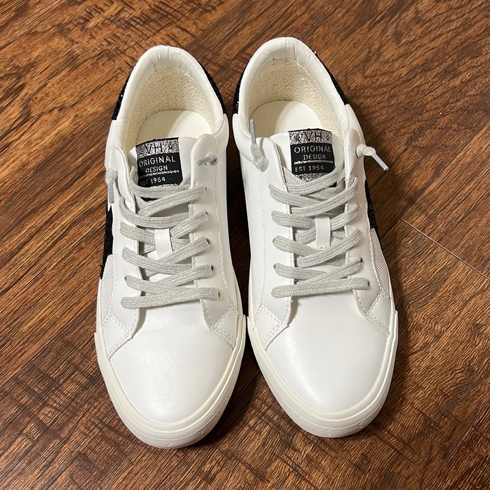 Vintage Havana sneakers